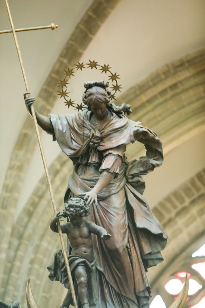 Virgin with 12 stars